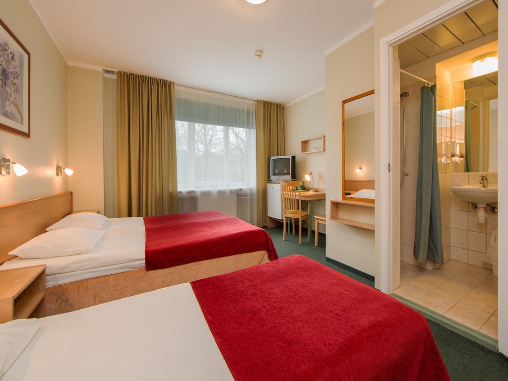 Arabella Hotel Куресааре Екстериор снимка