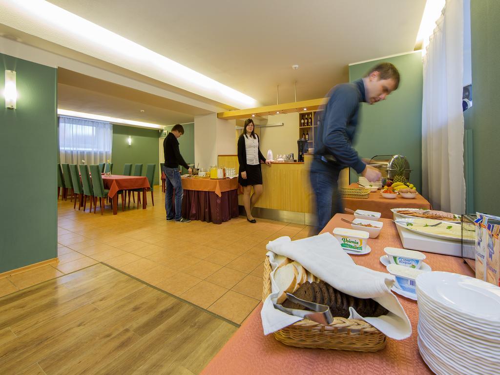 Arabella Hotel Куресааре Екстериор снимка